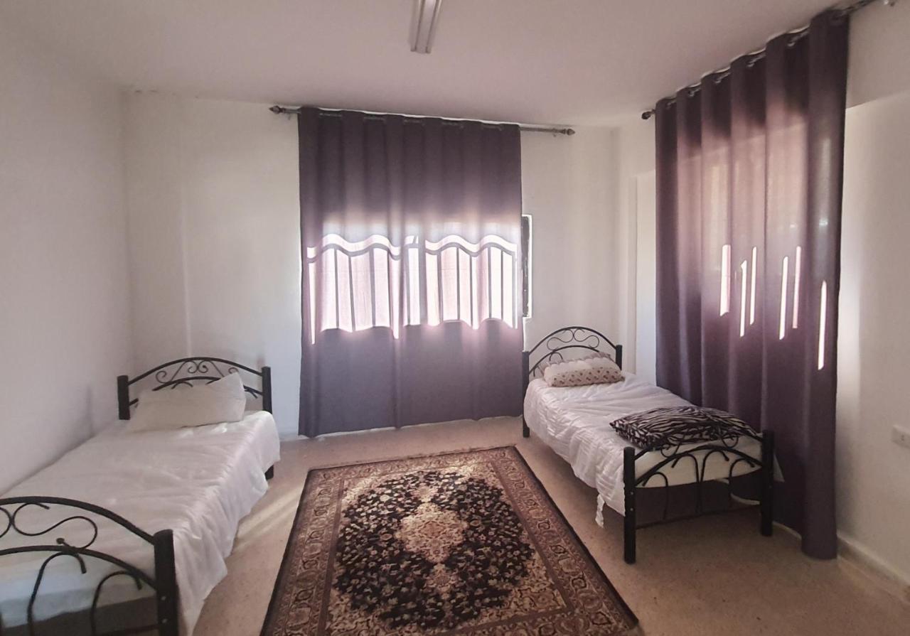 Karak House Hotel Kültér fotó